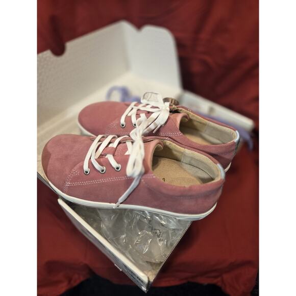 Birkenstock "ARRAN" Berry Suede Kids Sneakers - Size 34 - US Kids 3/3.5 - Picture 3 of 16